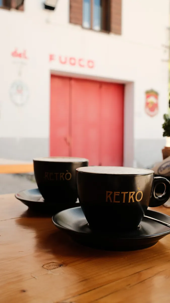 Retro Coffee · Classic Chrome