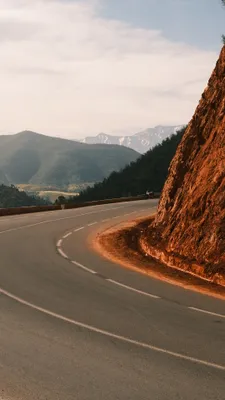 Mountain Bend · Classic Neg.